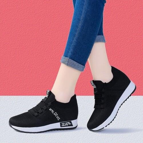 Spring New Mesh Comfortable Womens Shoes Fashion Breathable Lightweight Womens Shoes Platform Vulcanized Womens Shoes