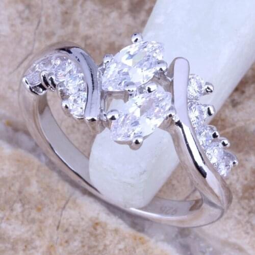 Luxurious White CZ Silver Plated Womens Jewelry Ring Size 6 / 7 / 8 / 9 R0535