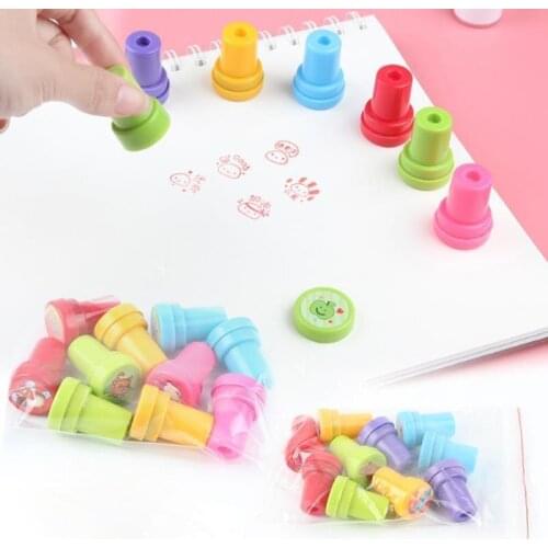 10pcs Cartoon Animals Fruits Vegetable Kids Seal For Scrapbooking Stamper Children Toy Stamps DIY Painting Photo Album Decor 7Z