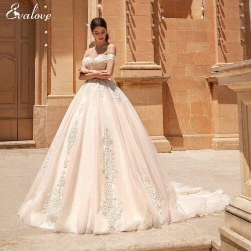 EVALOVE Elegant Sweetheart Neck Lace Up Bride A-Line Wedding Dress Luxury Beaded Appliques Off the Shoulder Princess Bridal Gown