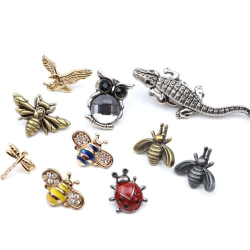 Fashion New Men Retro Bee Grocodile Insect Brooch Pins Collar Suit Stick Breastpin Pin Brooch Gift Badge lapel Pin For Coat Cap