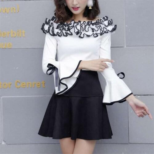 Autumn Girl Knitted Shirt Flare Sleeve Lace Blousas Elegant Women Off Shoulder Blouse Basic Tops Pullover Winter Bottomings 526