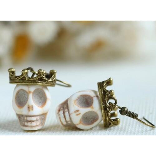 Retro Exaggerated Gothic Coronation Crown Skull Earrings Halloween Gift Witch Jewelry Womens Gift