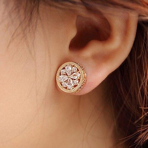 Trending Birthday Gifts Women CZ Drill Flash Jewelry Exquisite Cubic Zircon Stud Earrings Luxury Noblest Earings Fashion Jewelry