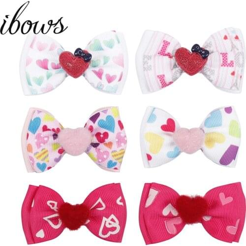 2pcs/lot 2.5 Inch Mini Hair Clips Valentines Day Hair Bow Boutique Love Heart Printed Bow For Girls Handmade Hair Accessories