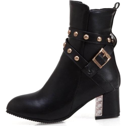 Sexy Rivet Womens Ankle Boots Square Low Heels Motorcycle Boots Female Black White Yellow Women Shoes Autumn Winter Large Size
