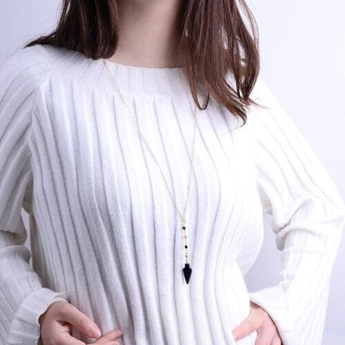 BOJIU Women Necklace Romantic Jewelry Trendy Girl Stone Pink And Black Arrow Pendant Necklaces NKS005