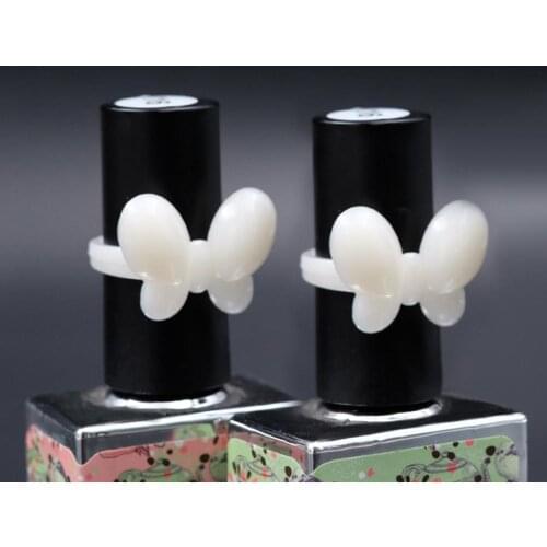50 Pcs Cute Butterfly Display Ring Acrylic Full Nail Polish UV Gel Pops Display Natural Nail Art Ring Nail Art Show Tool 2020