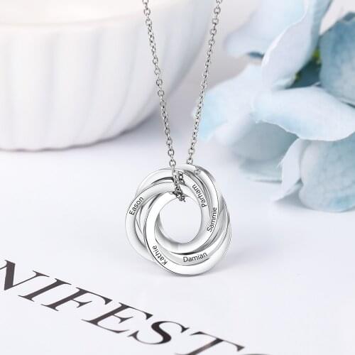 Engraved Russian Circle Name Necklace Custom 5 Intertwined Circles Pendant Necklace Anniversary Gift For Her Mom Grandmother