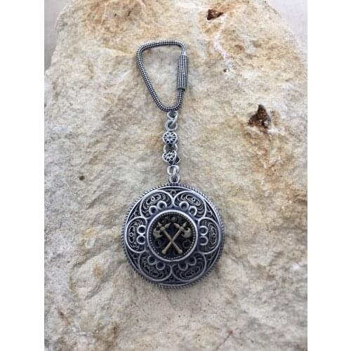Kayi Length Axe Motif With Logo Filigree Silver Is Keychain Midyat