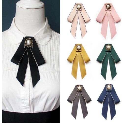 Korean Fashion Cloth Art Bow Brooch Pearl Fabric Bowknot Necktie Unisex Shirt Collar Pins Vintage Jewelry Colthing Accessories