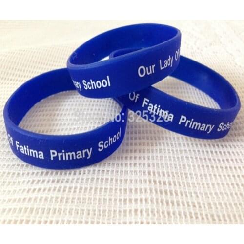 100pcs/lot custom texts & logo rubber silicone wristband for promotion gifts cheap silicone bracelets with solid color printing