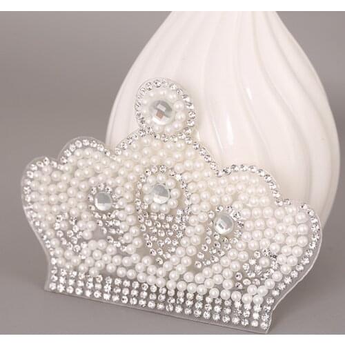 Pearl Crystal Rhinestone crown Patches for Clothing Iron on Clothes Appliques Badge Stripes Fabric Sticker Apparel Accessories