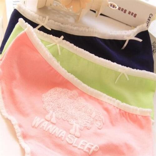 7 Pcs Cotton Underwear for Girls 2018 New Children Soft Panties Teenages Candy Color Briefs SQ-K064-7P