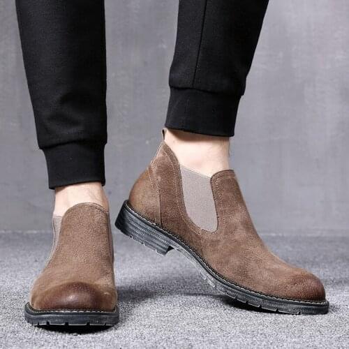 The New Winter Boots Men Boots Ankle Low Cow Suede Simple Pointed Toe Men Boots Casual All Match Sand Khaki Black 39-44 S4-26