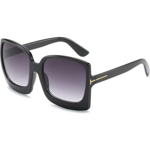 Fashion Oversized Women Sunglasses Brand Designer Plastic Female Big Frame Gradient Sun Glasses UV400 gafas de sol mujer