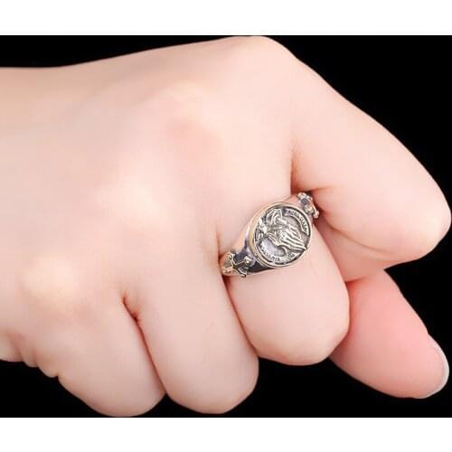 Manufacturers direct Thai silver precision jewelry S925 sterling silver jewelry unisex prayer hand ring