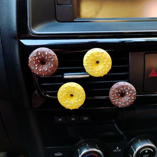 Mini Donuts Model Car Perfume Air Freshener Plastic Simulation Donuts Cute Car Accessories Interior Woman Auto Aromatherapy Clip