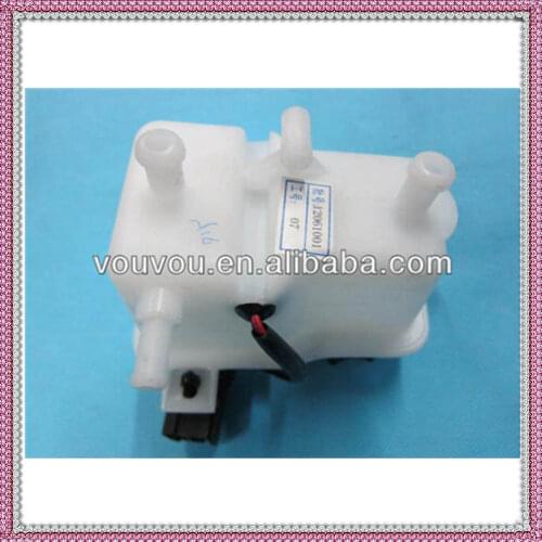 Car accessories brake master cylinder oil bottle for Mazda 323 family protege BJ 1998-2004