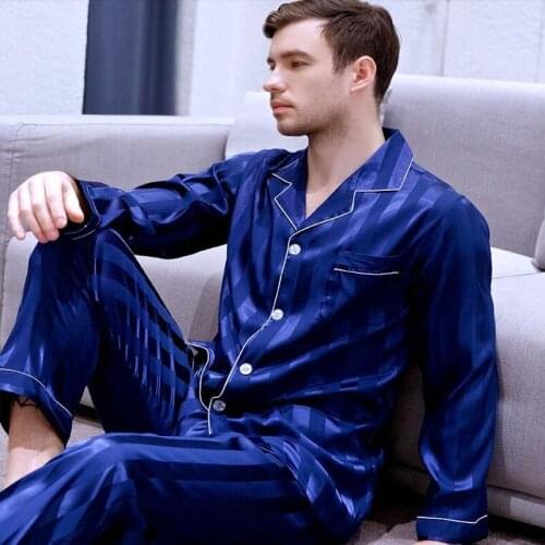 Mens Plus Size Ice Silk Satin Nightwear Long Sleeved Leisure Youth Home Suit All Seasons Students Sleepwear Set Loungewear J025