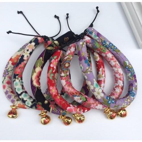 120PCS / LOT Personalized Cat Collar Soft Printed fabric Bell Comfortable Pet Collar Adjustable Dog Necklace