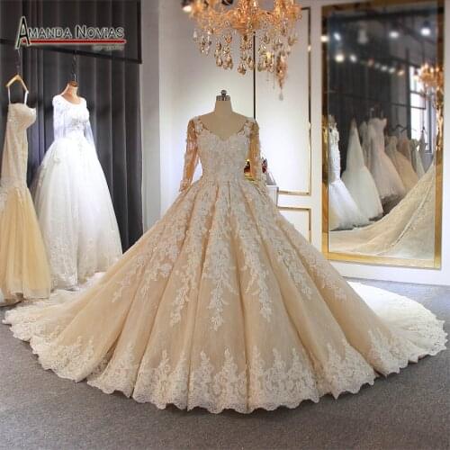 Wedding-Dress 2022 Luxury Champagne Wedding Dress With Long Train Dubai