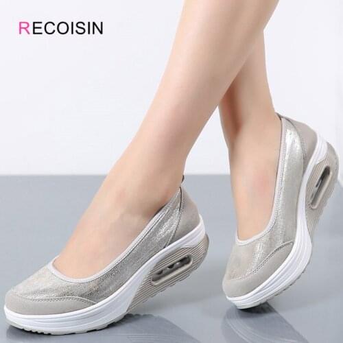 RECOISIN 2020 New Autumn Women Shoes Comfortable Fashion Casual Shoes Woman Slip-on Platform Flats Shoes For Women zapatos mujer