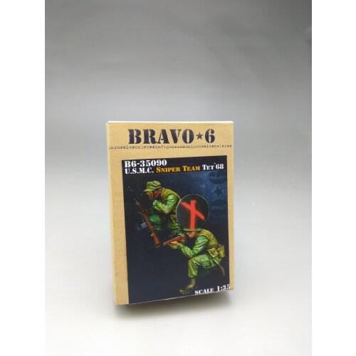 U.S. resin soldier soldier in the Vietnam War shooting two-person kit model 1：35