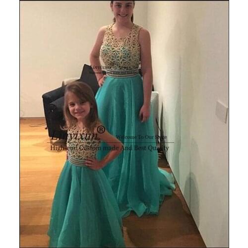 Mint Green Prom Dresses 2020 Scoop Neck Long Evening Gowns Formal Party Night Elegant Tulle Beading Pearls Robe De Soiree