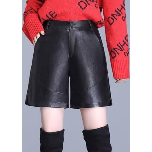 New Genuine Leather Woman Autumn Sheep Pikuo Leg Pants skirt Leisure Time Rendering ShortsFree shipping 2020