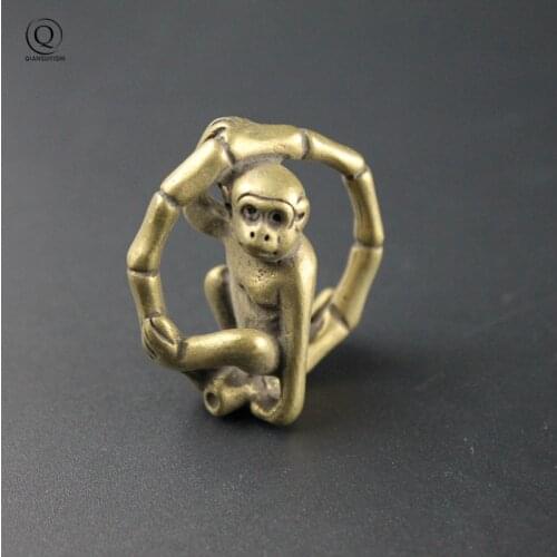 Vintage Brass Bamboo Pole Cartoon Monkey Keyring Pendants Trinkets Metal Copper Animal Keychain Women Bag Hangings Keys Jewelry