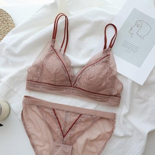 French Sexy Bralette Bras Underwear Set Lace Comfortable Soft Cup Push Up Bra Set and Women Beauty Cross Back Leisure Lingerie