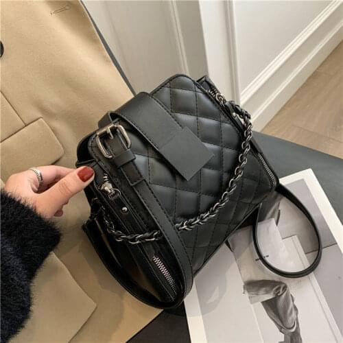 High sense of fashion small bag female 2021 new trendy wild shoulder bag winter texture messenger bag