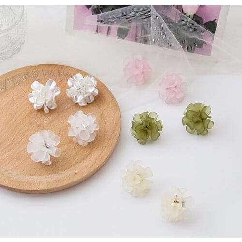 Korean Sweet Candy Color Resin Flower Stud Earrings for Women Girls Floral Statement Earrings Party Holiday Jewelry Oorbellen