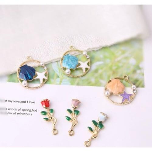 10pcs Round Shape Seashell Pearl Rose Enamel Charms Pendants Flower Alloy Charm DIY Decoration Earring Jewelry Accessory FX022