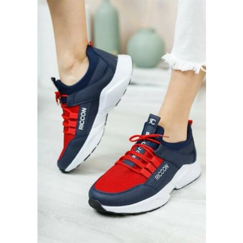 Enseri Footwear