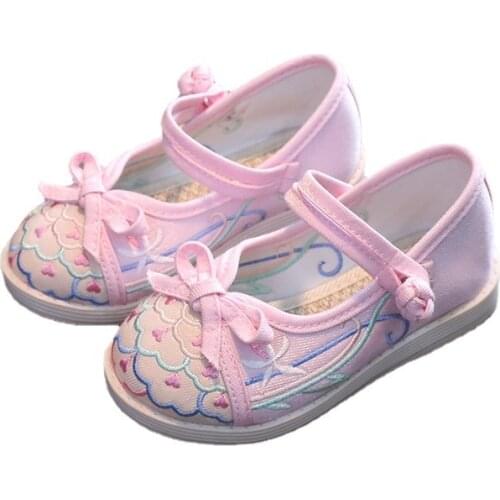 Spring and Summer New Old Beijing Childrens Cloth Shoes Ancient Shoes Chinese Style Dance Shoes Students Show Fashion Cute Hot