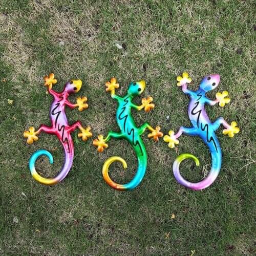 Worn hollow lizard gecko wall hanging Vivid Wall Hanging Geckos Shape Iron Stylish Art Sculpture Animal Pendant for Outdoor