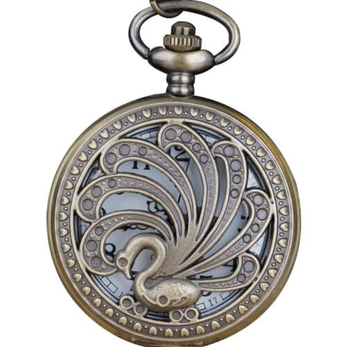 Hollow Beauty Peacock Design Quartz Pocket Watch Retro Necklace Creative Animal Pocket Watches Art Collectibles Gifts