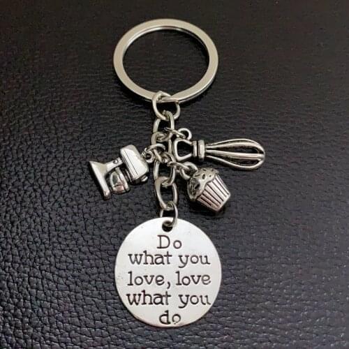 1pc Cooking Keychain Cook Book Cupcake Charms Gift For Chef Bakers Baking Accessories Cake Makers Keyring