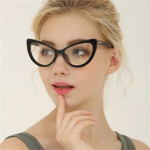 Retro Hipster Black Cat Eye Glasses Frame With Clear Lens T Letter Womens Fashiom Eyewear Frames High Pointed Eyewear SE30