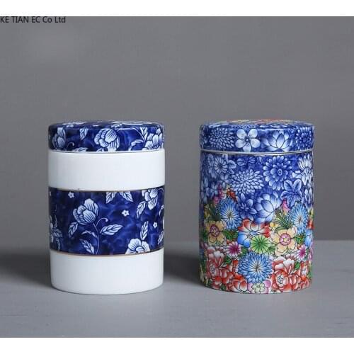 European Blue and White Porcelain Tea Caddy Ceramic Painted Airtight Cans Home Candy Box Kitchen Food Container Home Decoration