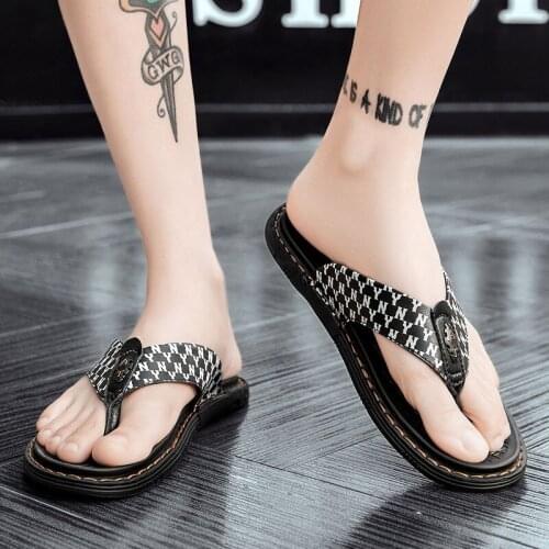 Men Fashion Slippers Flip Flops For Men Massage Mens Funny Slippers Stylish Shoes Casual Fashion Sandals Mens Outdoor Home Man