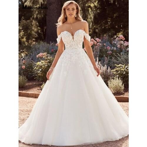 Custom Made Embroidery Appliques Tulle Chapel Train Bridal Ball Gown Elegant Sweetheart Neck Off the Shoulder Wedding Dress