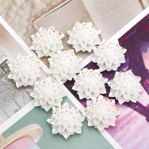 2020 New 10Pcs White Flatbacks Resin Cabochon Flower Embellishments For Weding