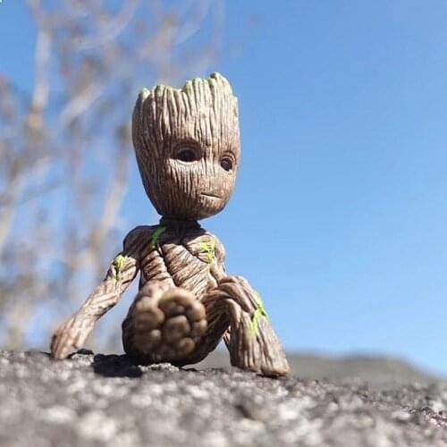 6CM Q Vertion Groot Action Disney Figure Model Marvel Avengers Mini Toys Toys Guardians of The Galaxy Figure Sitting Groot Toys
