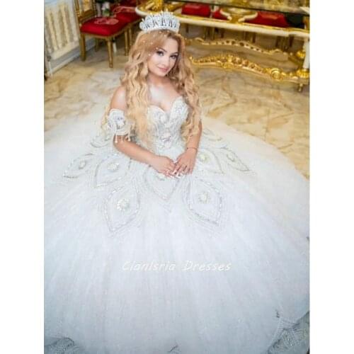 Queen Beading Pearls Off The Shoulder Ball Gown Quinceanera Dresses Tassel Appliques Lace Crystal Sweet 16 Vestidos De 15 Años