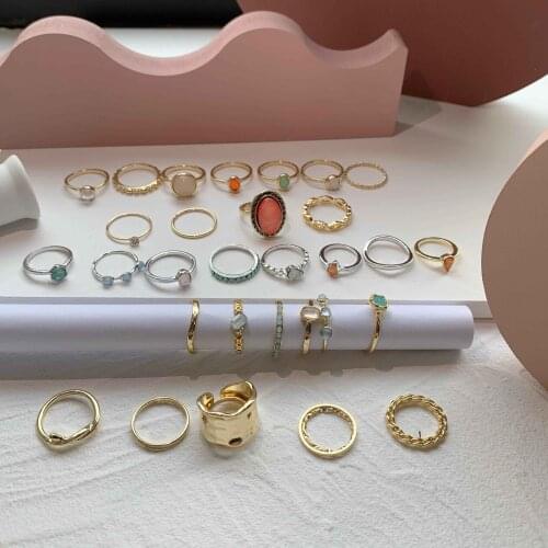 2021 New Korea 8pcs/set Vintage Colorful Stone Metallic Chain Trendy Geometry Hit Rings Set for Women Girls Jewelry