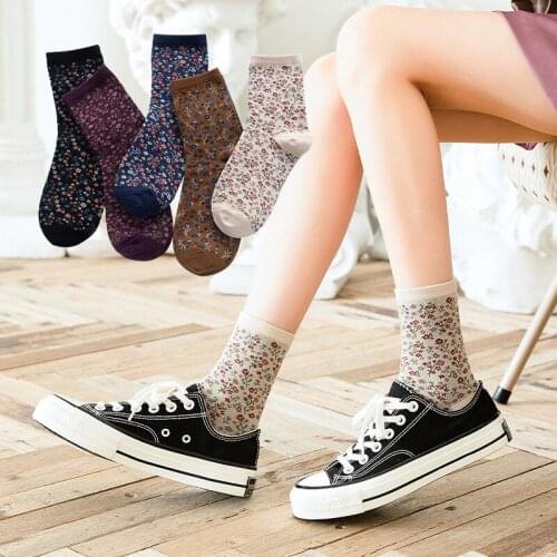 New Autumn/Winter 2020 Vintage Small Broken Flower Lady Middle Stockings In British Preppy Style