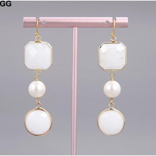 GG Jewelry White Sea Shell Pearl Crystal Earrings